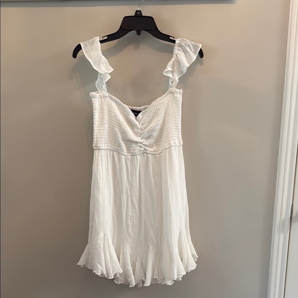 Elegant White Ruffled mini sundress